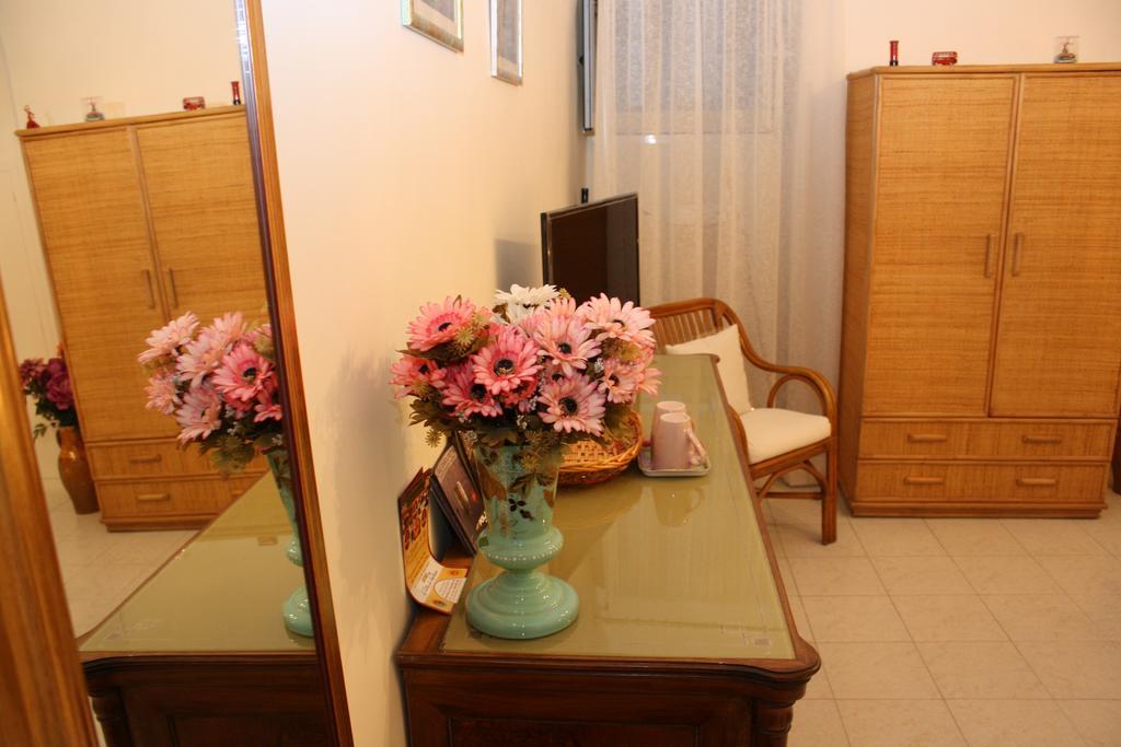 B&B Paradiso San Vincenzo Molfetta Kamer foto