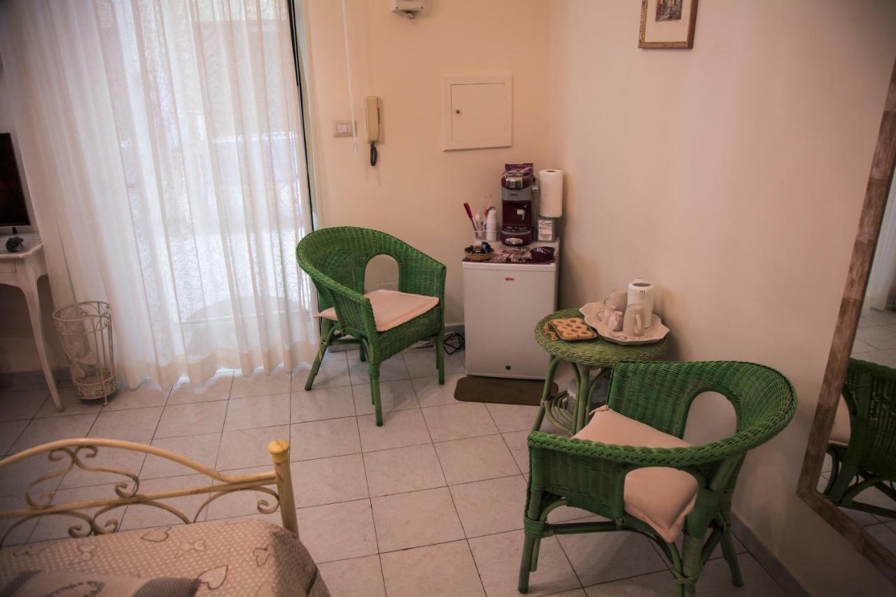 B&B Paradiso San Vincenzo Molfetta Buitenkant foto